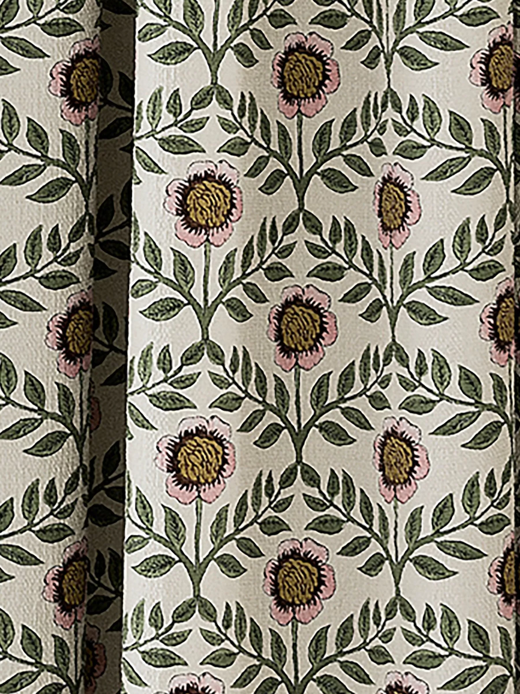 Joules Floral Foulard Set of 2 Green & Cream Blackout Pencil Pleat Curtains Green&Cream Clearance